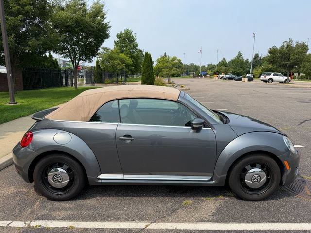 Used 2013 Volkswagen Beetle 2.5 FWD image 19
