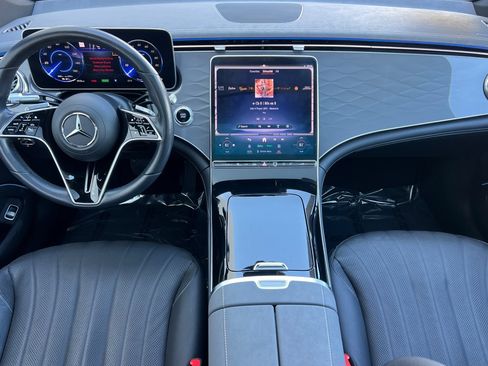 Certified 2023 Mercedes-Benz EQS 450+ 4MATIC Sedan image 4