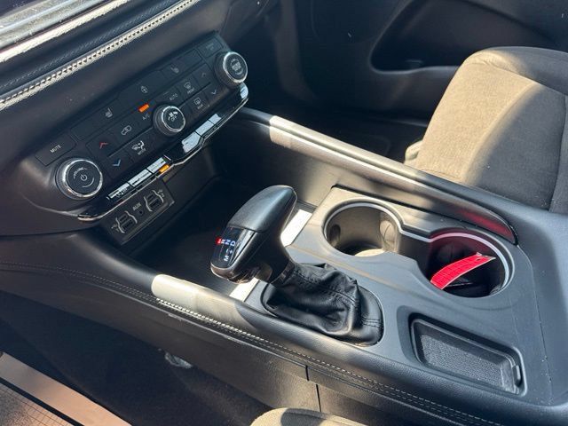 Certified 2024 Dodge Durango SXT w/ 3rd Row Seating Group AWD/4WD image 20