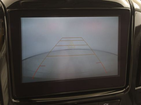 Used 2019 Chevrolet Traverse LT w/ LPO, Floor Liner Package AWD/4WD image 10