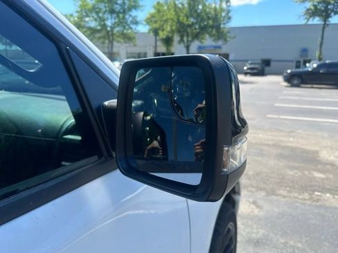 Used 2023 RAM 1500 Laramie AWD/4WD image 12