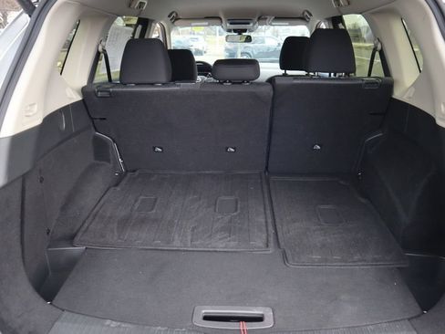 Certified 2025 Nissan Rogue SV AWD/4WD image 31