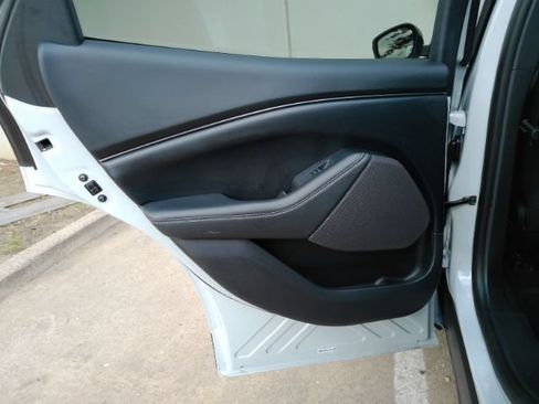 Used 2023 Ford Mustang Mach-E Select RWD image 17