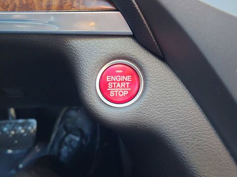 Used 2020 Acura MDX SH-AWD image 24