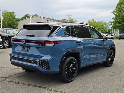 New 2026 Volkswagen Tiguan SE R-Line