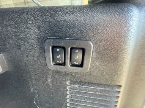 Used 2015 Ford Expedition EL King Ranch image 26