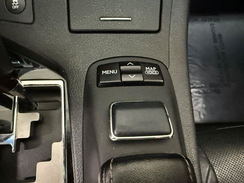 Used 2013 Lexus ES 350 w/ Luxury Pkg FWD image 21