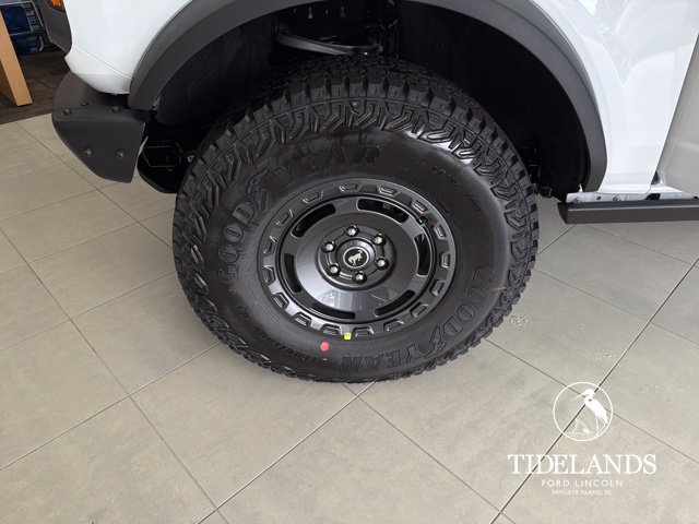 Used 2025 Ford Bronco Badlands w/ Sasquatch Package AWD/4WD image 32