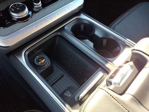 New 2025 Ford Expedition Tremor image 19