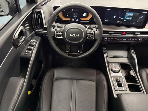 Used 2025 Kia Sorento EX w/ EX Panoramic Sunroof Package AWD/4WD image 27