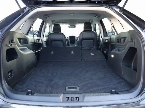 Used 2024 Ford Edge SEL image 26