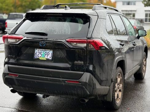 Used 2024 Toyota RAV4 AWD Hybrid image 5