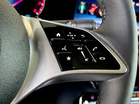 Certified 2026 Mercedes-Benz GLB 250 4MATIC image 23