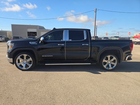 Used 2020 GMC Sierra 1500 SLT RWD image 6