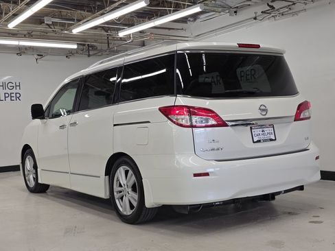 Used 2013 Nissan Quest LE w/ Protection Pkg FWD image 12