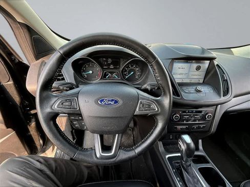 Used 2019 Ford Escape SEL AWD/4WD image 10