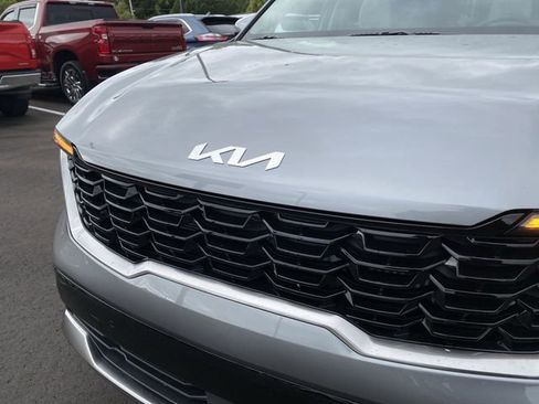 New 2025 Kia Sorento EX image 44