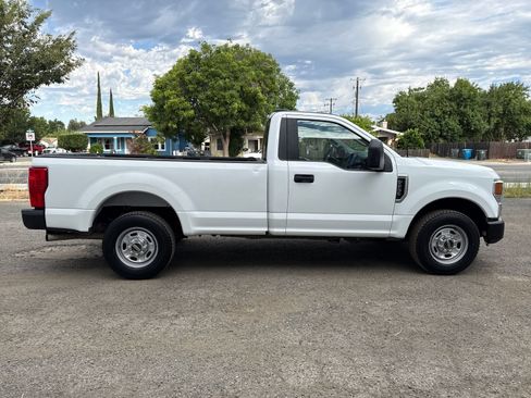 Used 2022 Ford F250 XL RWD image 6