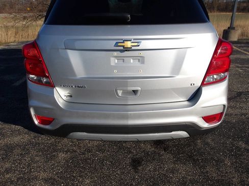 Used 2018 Chevrolet Trax LT w/ LT Convenience Package image 34