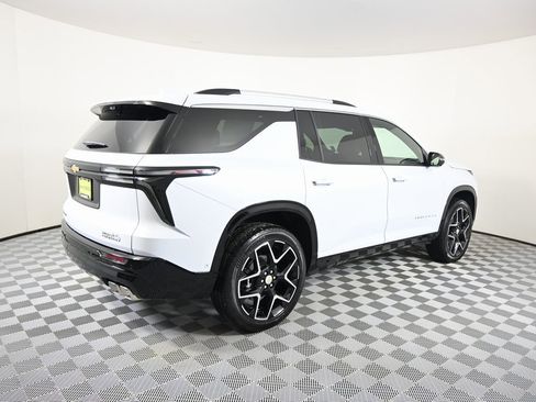 New 2026 Chevrolet Traverse High Country w/ LPO, Floor Liner Package image 6