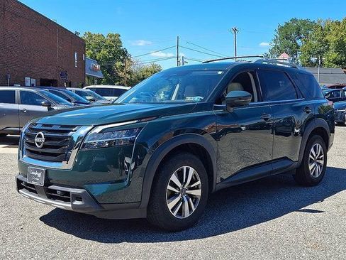 Certified 2023 Nissan Pathfinder SL AWD/4WD image 4