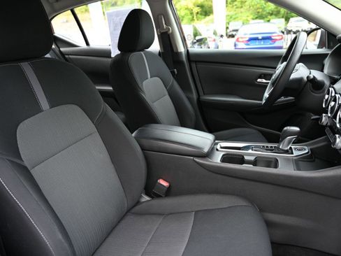 Used 2024 Nissan Sentra SV image 15