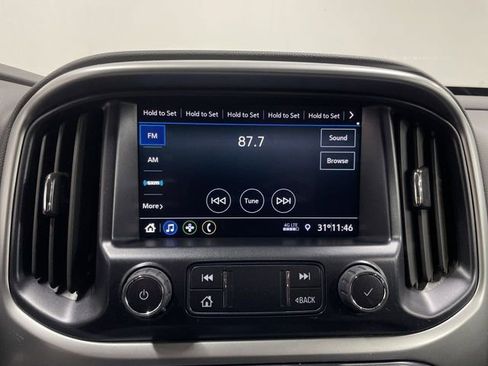 Used 2022 Chevrolet Colorado LT w/ LT Convenience Package image 16