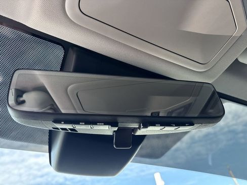 Used 2020 Toyota RAV4 Limited image 34