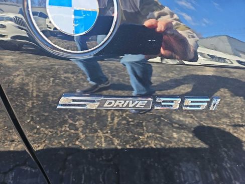 Used 2011 BMW Z4 sDrive35i image 13