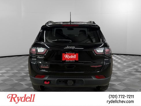 Used 2022 Jeep Compass Trailhawk w/ Trailhawk Elite Group AWD/4WD image 4