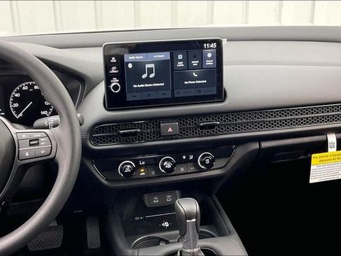 New 2026 Honda HR-V LX image 7