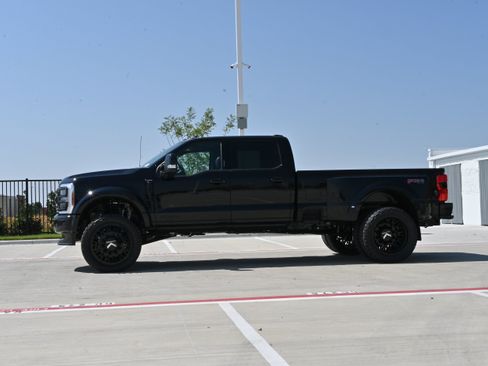 Used 2026 Ford F450 Platinum w/ FX4 Off-Road Package AWD/4WD image 11
