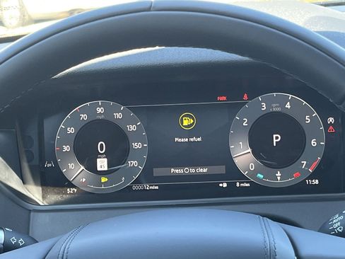 Used 2026 Land Rover Range Rover Velar S AWD/4WD image 18