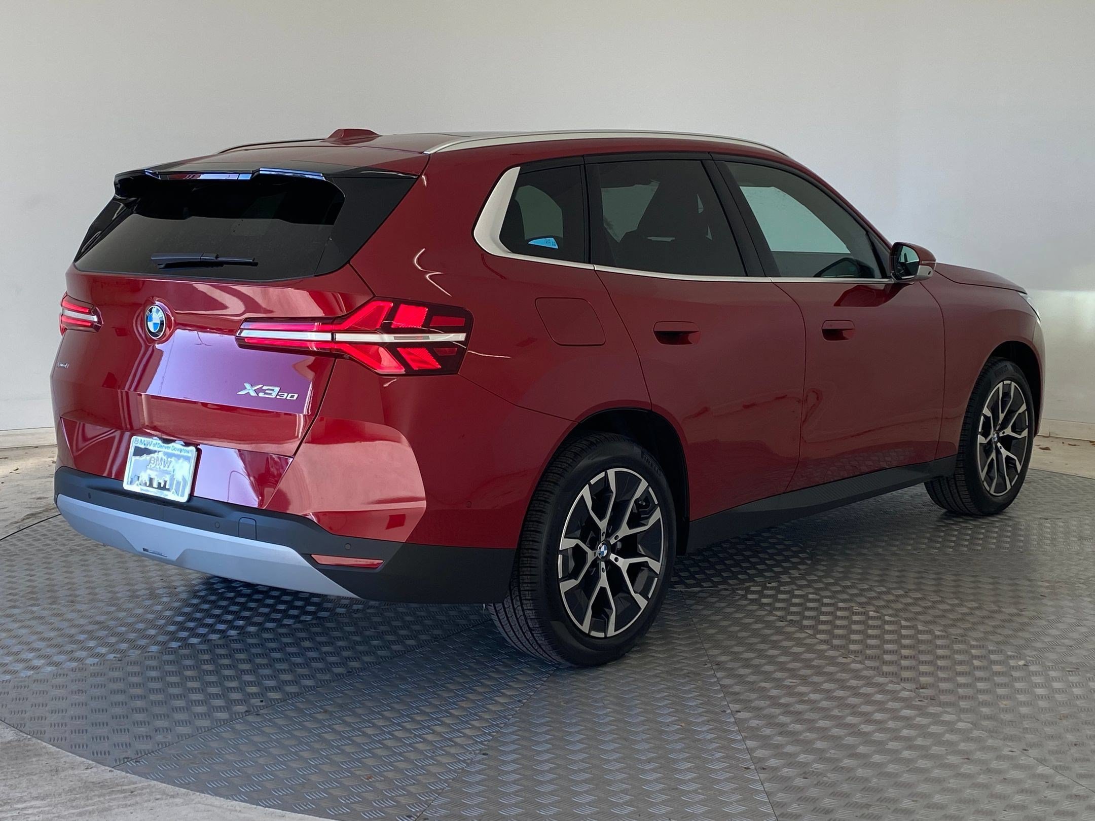 Used 2026 BMW X3 xDrive30i w/ Premium Package AWD/4WD image 8