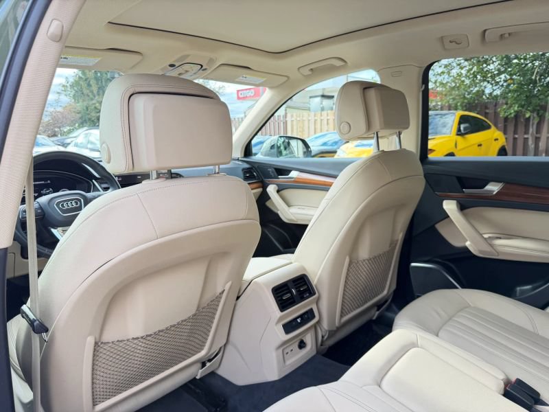 Used 2022 Audi Q5 2.0T Premium Plus AWD/4WD image 16