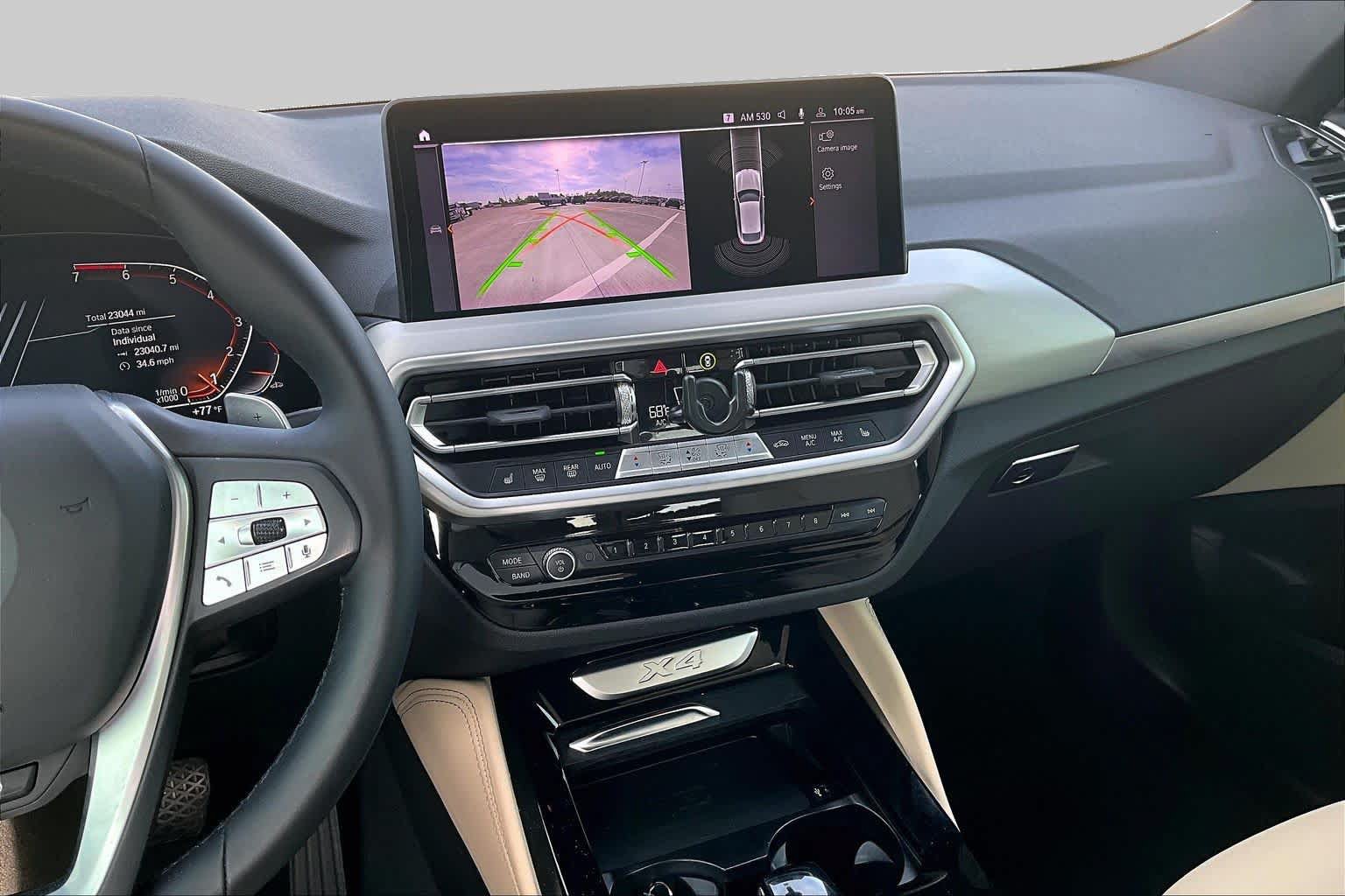 Used 2024 BMW X4 xDrive30i w/ Premium Package AWD/4WD image 6