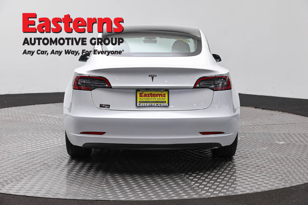 Used 2023 Tesla Model 3 Standard Range RWD image 7