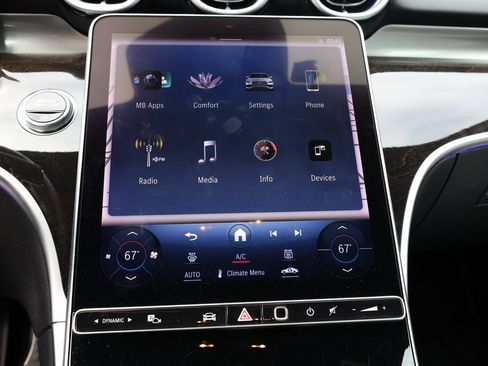 Used 2023 Mercedes-Benz C 300 Sedan image 31