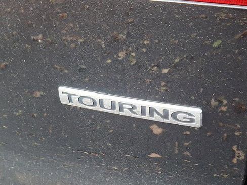 Used 2016 Honda Pilot Touring image 9