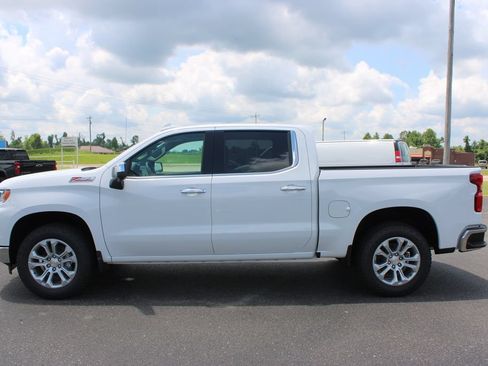New 2026 Chevrolet Silverado 1500 LTZ w/ LTZ Premium Package AWD/4WD image 6