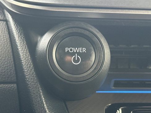 Used 2023 Toyota Prius XLE AWD/4WD image 23