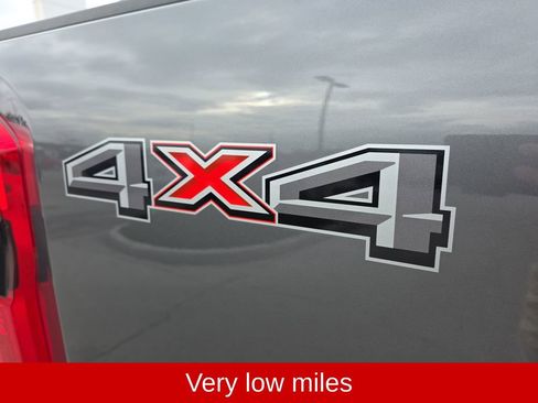 Used 2025 Ford F250 Platinum image 19