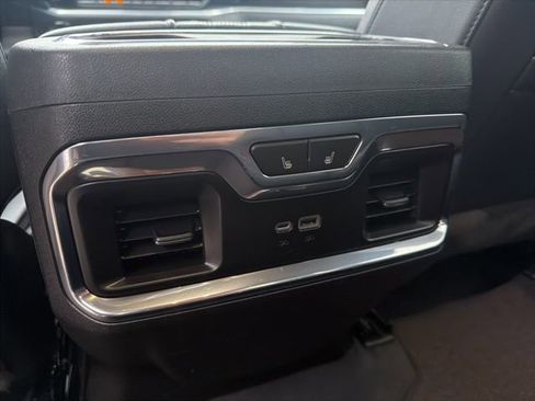 Certified 2022 Chevrolet Silverado 1500 High Country image 23