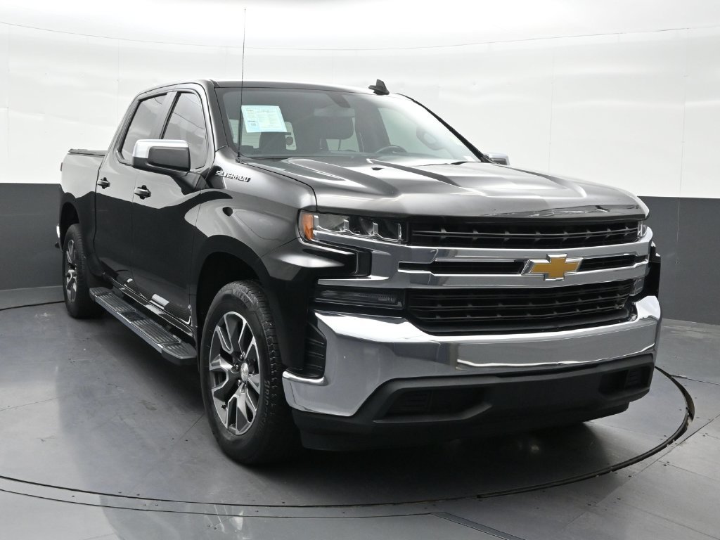 Used 2022 Chevrolet Silverado 1500 LT w/ Leather Package RWD image 8