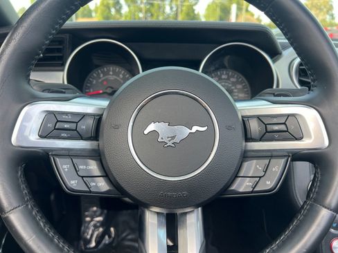 Used 2019 Ford Mustang GT Premium image 21