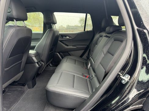 New 2026 Chevrolet Equinox LT w/ Convenience Package II AWD/4WD image 14