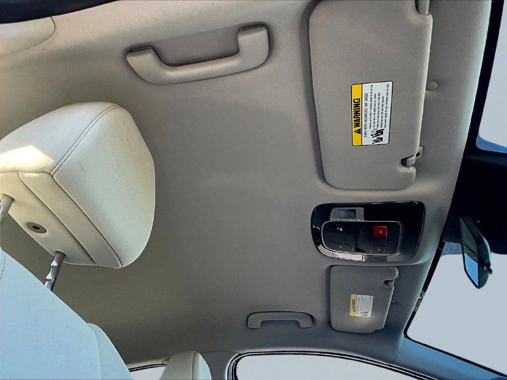 Certified 2025 Hyundai Sonata SEL FWD image 28