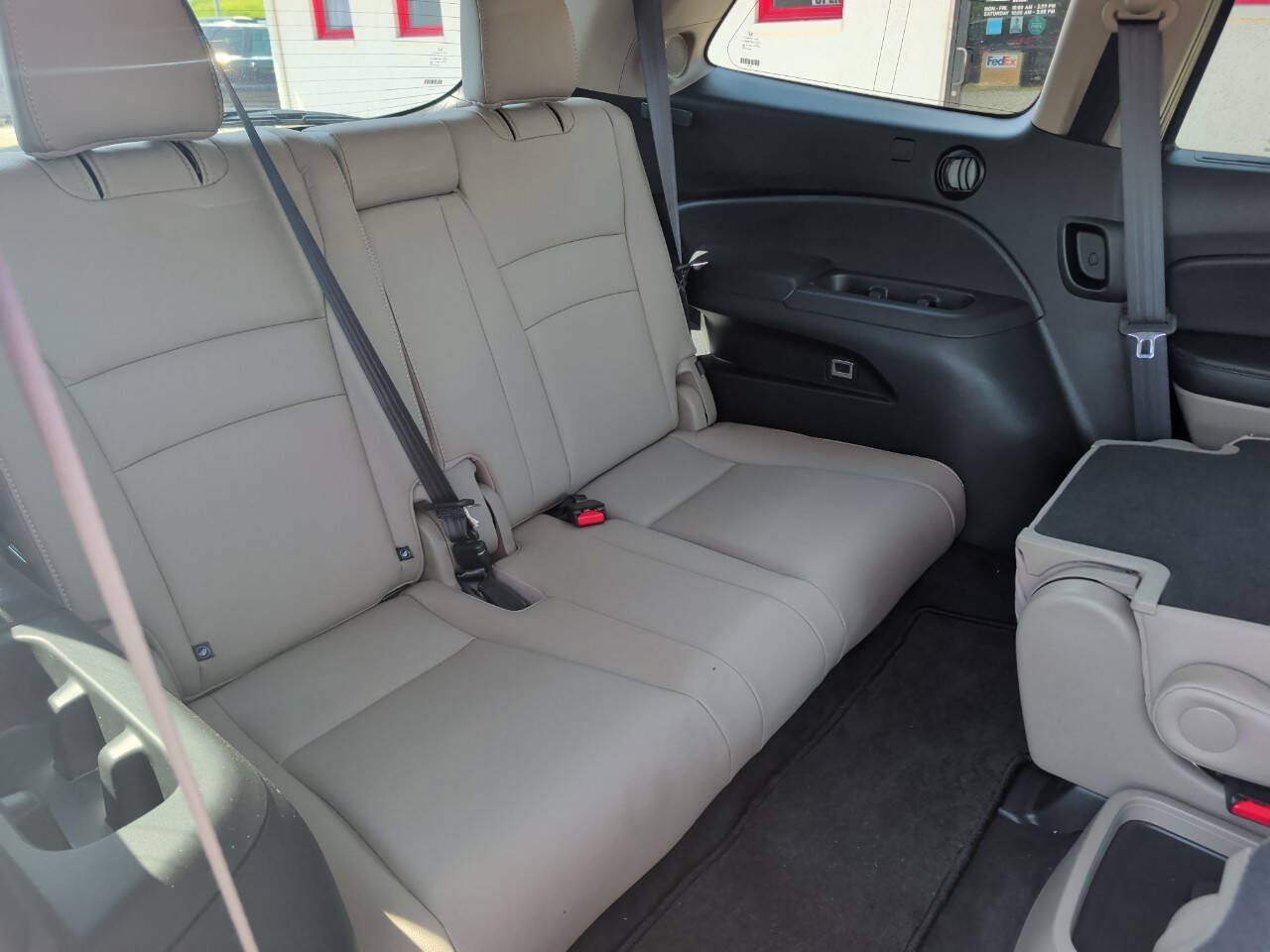 Used 2016 Honda Pilot Elite image 41