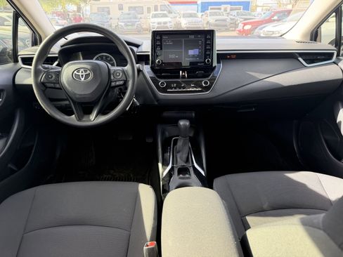 Used 2021 Toyota Corolla LE w/ Carpet Mat Package (TMS) image 16