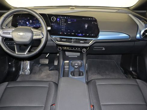 Used 2024 Chevrolet Equinox EV LT w/ LPO, Active Package FWD image 13
